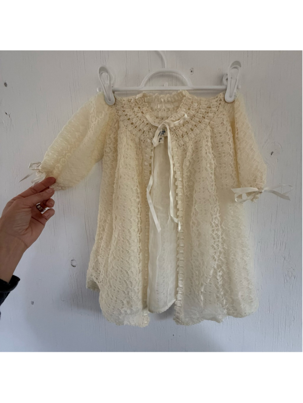 Vintage Saks Fifth Avenue Wool Silk Lace Baby Cardigan Coat Cream 0-3 months - Picture 2 of 8
